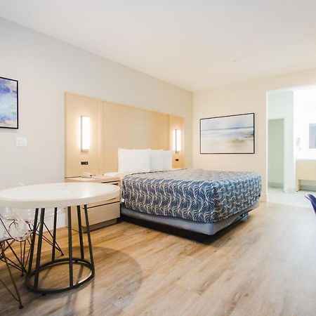 Palace Inn Blue Federal Road Houston Bagian luar foto