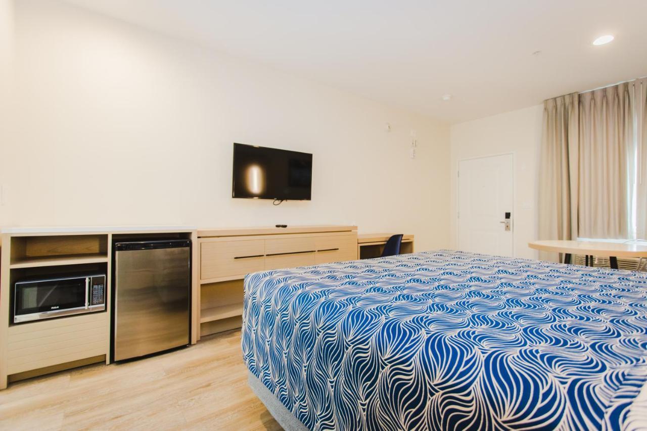 Palace Inn Blue Federal Road Houston Bagian luar foto